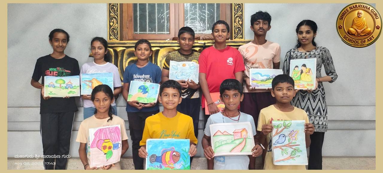Senior Batch With Their Paintings